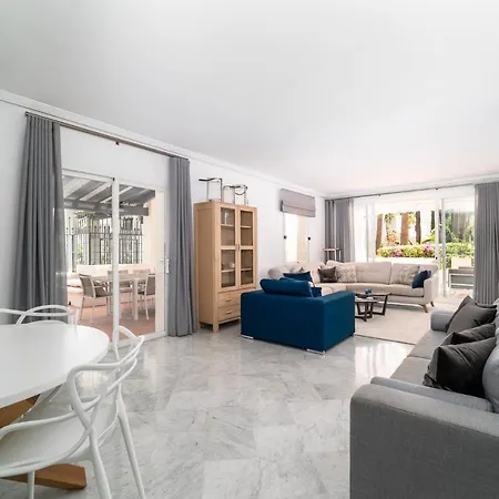 Bright New In Puente Apartment *